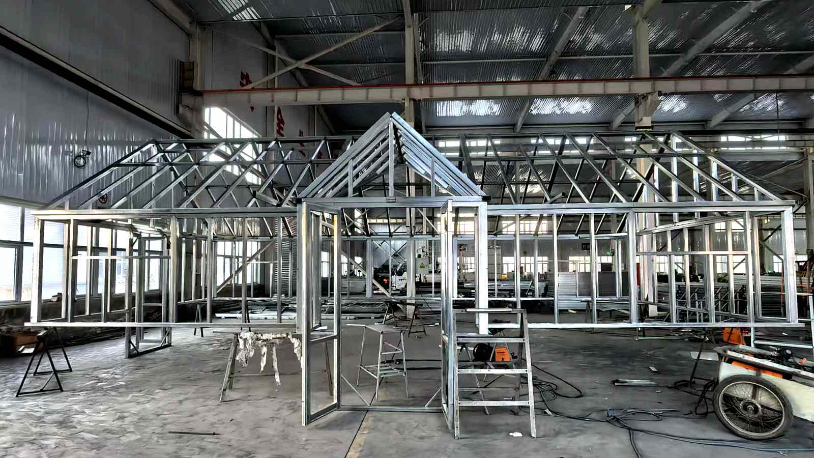  high-end block-wall sunroom, tempered glass steel structure, 20GP sunroom Sweden